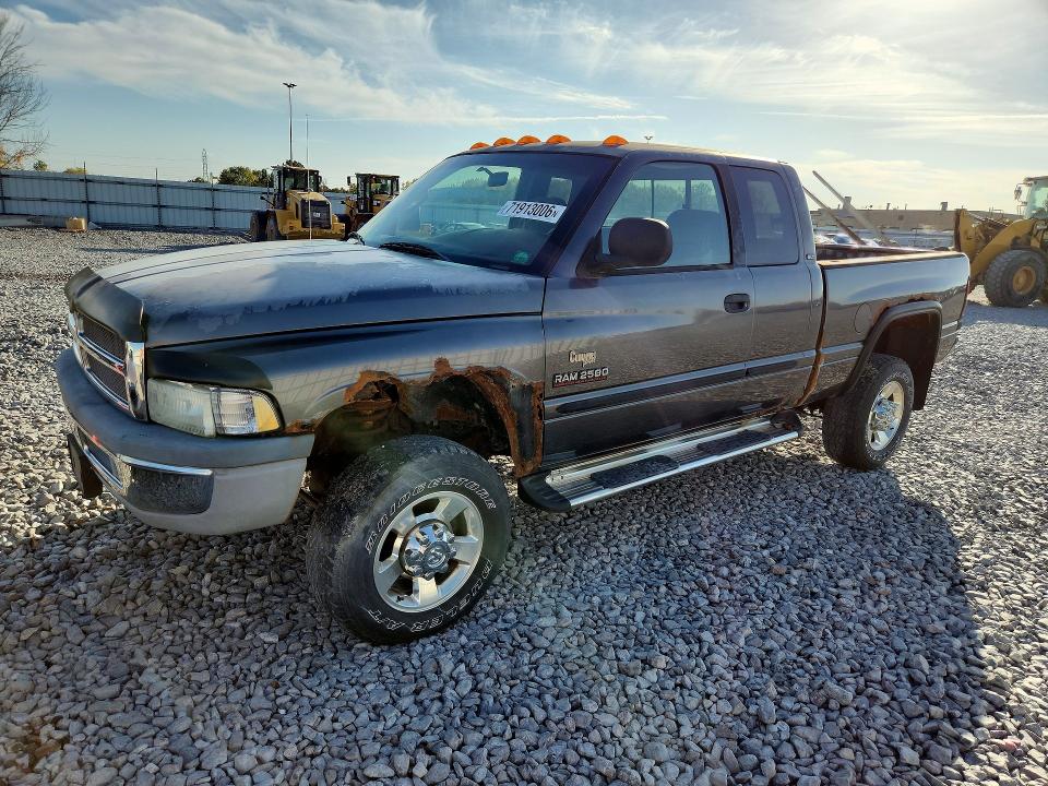 Продаж на аукціоні авто 2002 Dodge Ram 2500, vin: 3B7KF23672M215197, номер лоту: 71913006