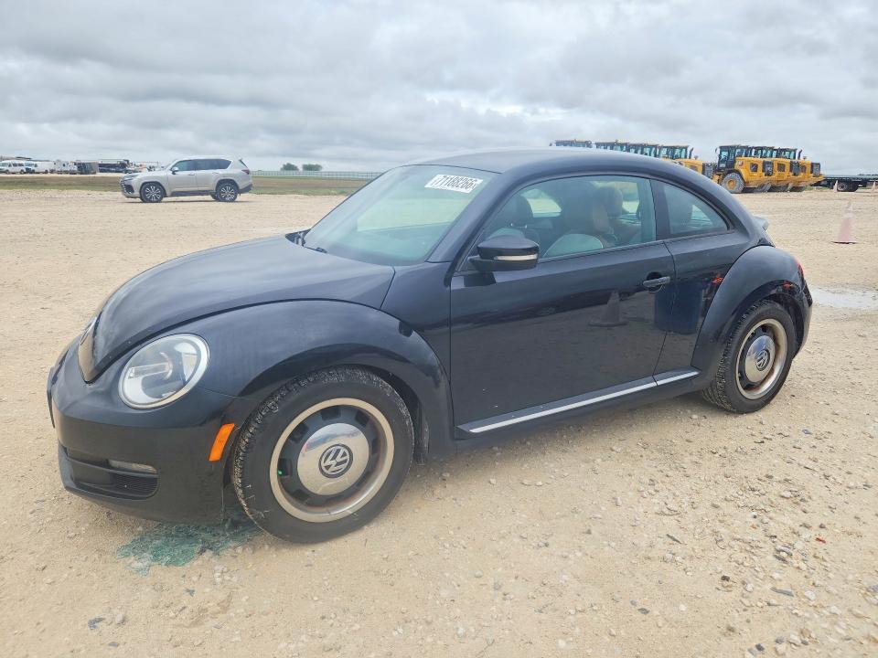 71188266 :رقم المزاد ، 3VWF17AT9GM638471 vin ، 2016 Volkswagen Beetle مزاد بيع