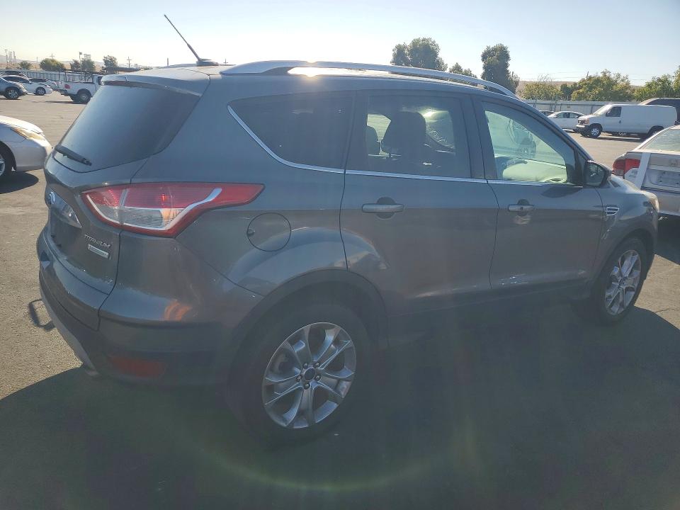 71969506 :رقم المزاد ، 1FMCU0JX3EUB64514 vin ، 2014 Ford Escape مزاد بيع