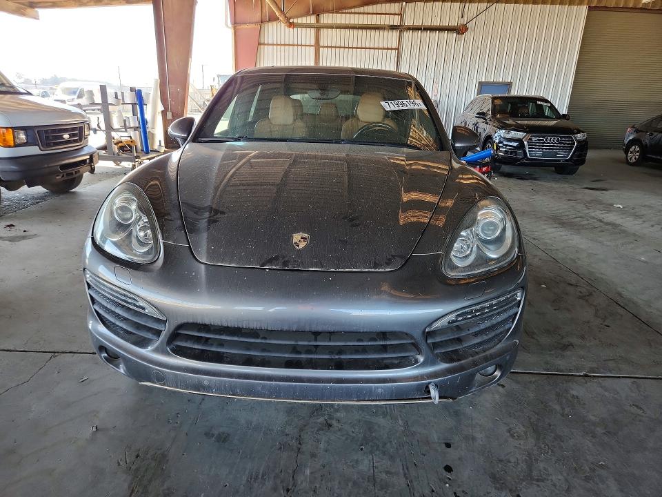 71996196 :رقم المزاد ، WP1AB2A2XCLA40193 vin ، 2012 Porsche Cayenne مزاد بيع