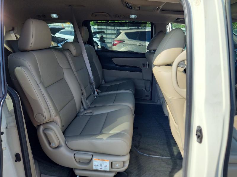 72366846 :رقم المزاد ، 5FNRL5H60GB052521 vin ، 2016 Honda Odyssey مزاد بيع