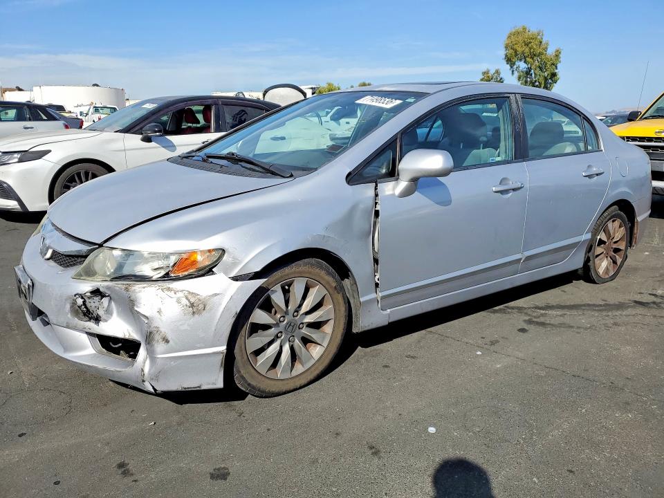 2011 Honda Civic მანქანა იყიდება აუქციონზე, vin: 2HGFA1F88BH521316, აუქციონის ნომერი: 71498536