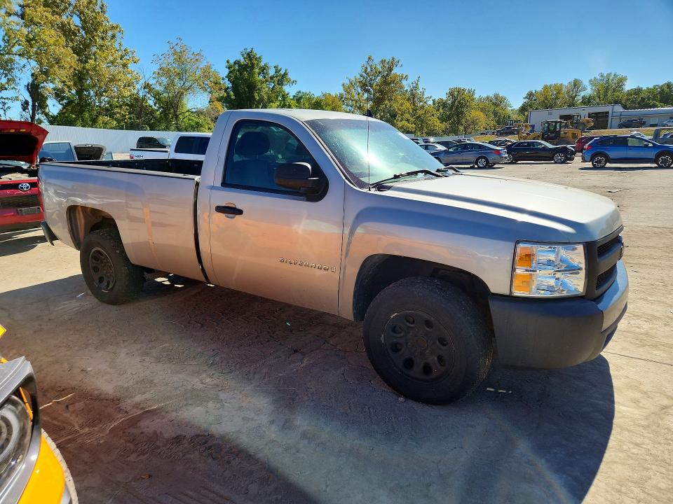 Продаж на аукціоні авто 2007 Chevrolet Silverado, vin: 1GCEC14X37Z636234, номер лоту: 71851616