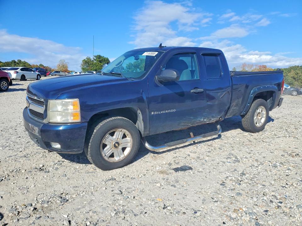 71163886 :رقم المزاد ، 2GCEK190971558212 vin ، 2007 Chevrolet Silverado مزاد بيع