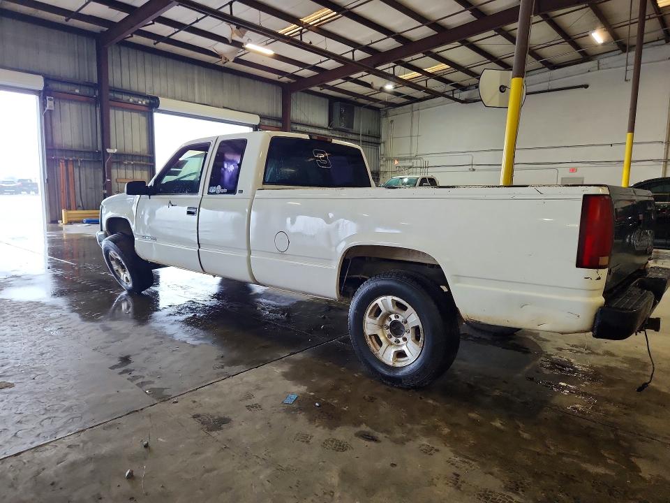 71928186 :رقم المزاد ، 1GTGC29R3WE520806 vin ، 1998 Gmc Sierra مزاد بيع