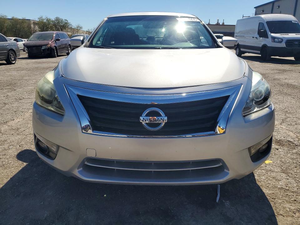 2013 Nissan Altima მანქანა იყიდება აუქციონზე, vin: 1N4AL3AP7DN491481, აუქციონის ნომერი: 71761206