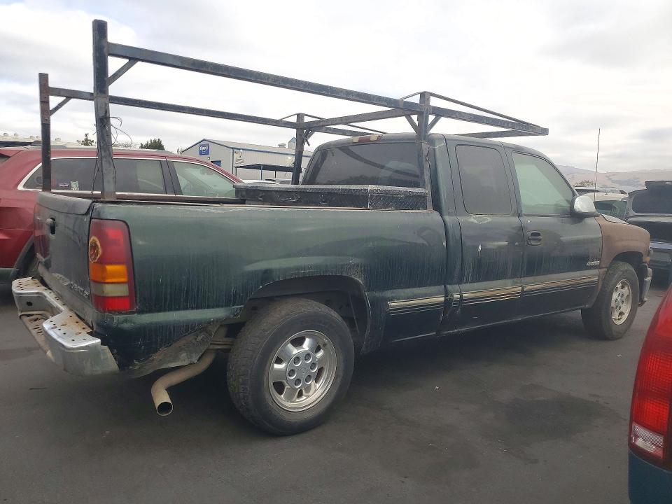 73123316 :رقم المزاد ، 2GCEC19V521223630 vin ، 2002 Chevrolet Silverado مزاد بيع