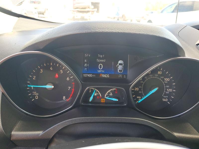 72126226 :رقم المزاد ، 1FMCU9GD2HUC75433 vin ، 2017 Ford Escape مزاد بيع