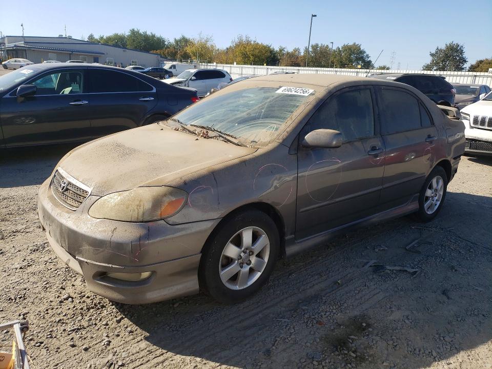 69624256 :رقم المزاد ، 1NXBR32E68Z951487 vin ، 2008 Toyota Corolla مزاد بيع