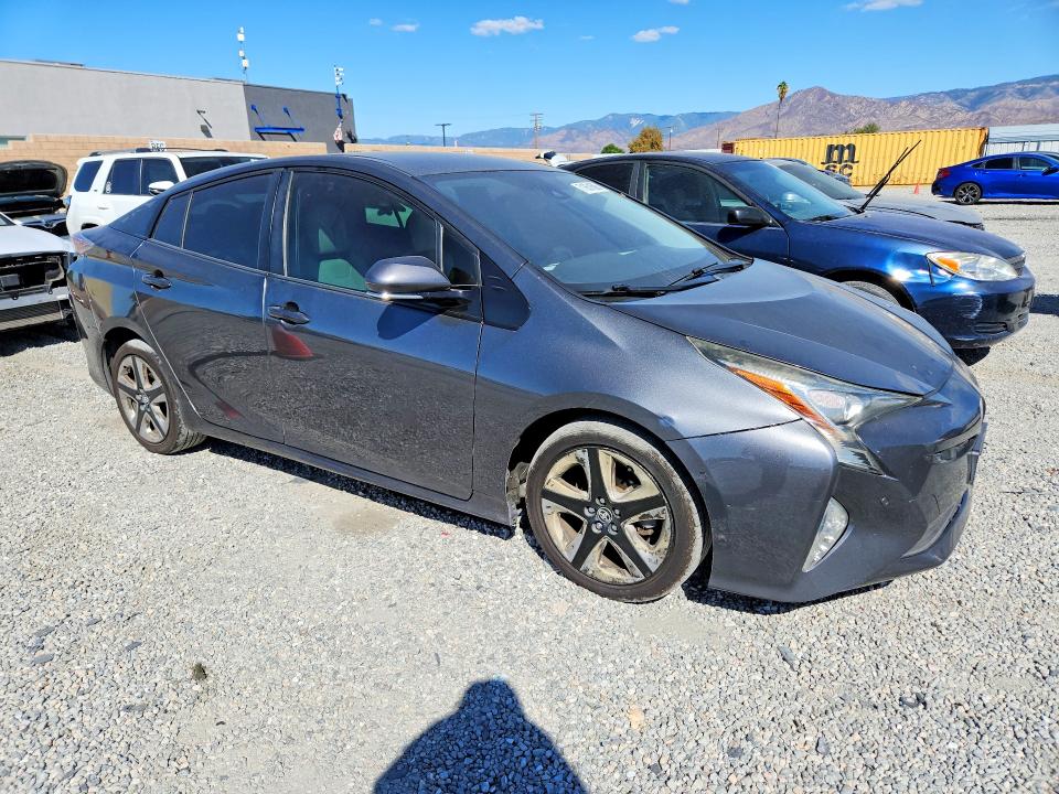 71651606 :رقم المزاد ، JTDKARFU9H3044500 vin ، 2017 Toyota Prius مزاد بيع