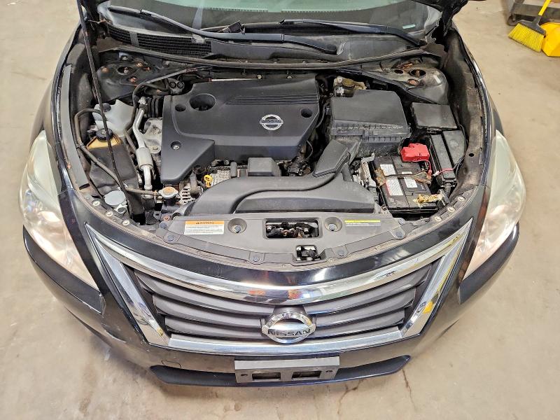 2015 Nissan Altima მანქანა იყიდება აუქციონზე, vin: 1N4AL3AP1FN863058, აუქციონის ნომერი: 71469746
