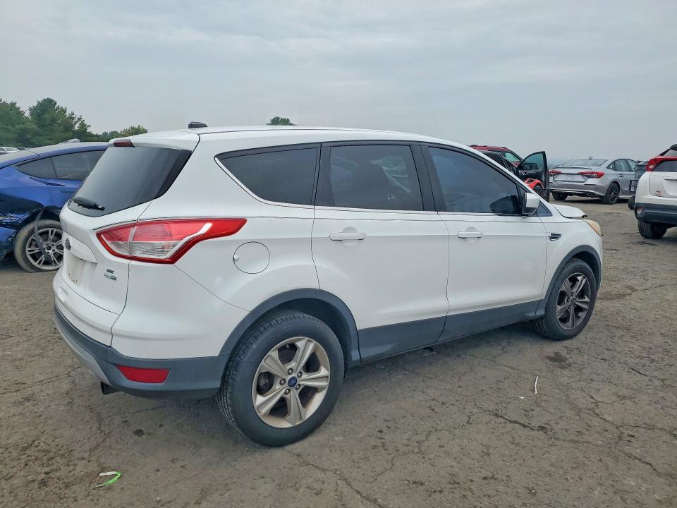 70992486 :رقم المزاد ، 1FMCU9GX2DUC38340 vin ، 2013 Ford Escape مزاد بيع