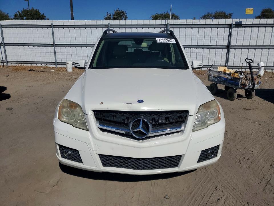 72183626 :رقم المزاد ، WDCGG8HB5BF576191 vin ، 2011 Mercedes-benz Glk مزاد بيع