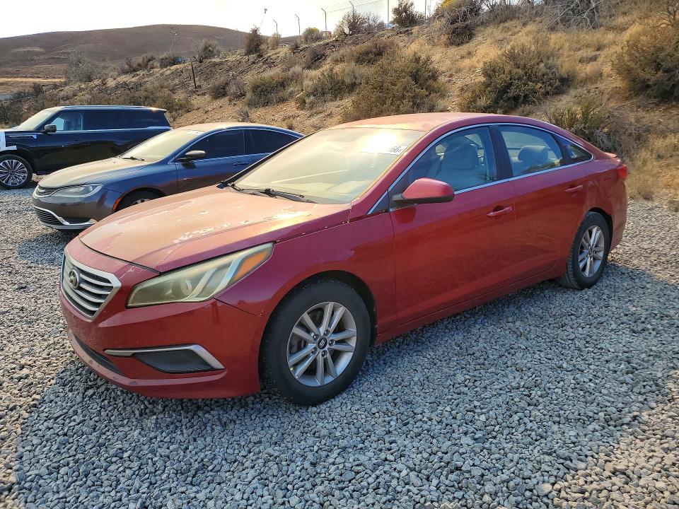 2017 Hyundai Sonata მანქანა იყიდება აუქციონზე, vin: 5NPE24AFXHH532204, აუქციონის ნომერი: 70849666