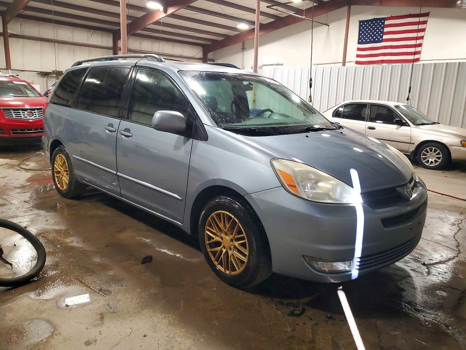 Продаж на аукціоні авто 2004 Toyota Sienna, vin: 5TDZA22C44S113881, номер лоту: 71817106