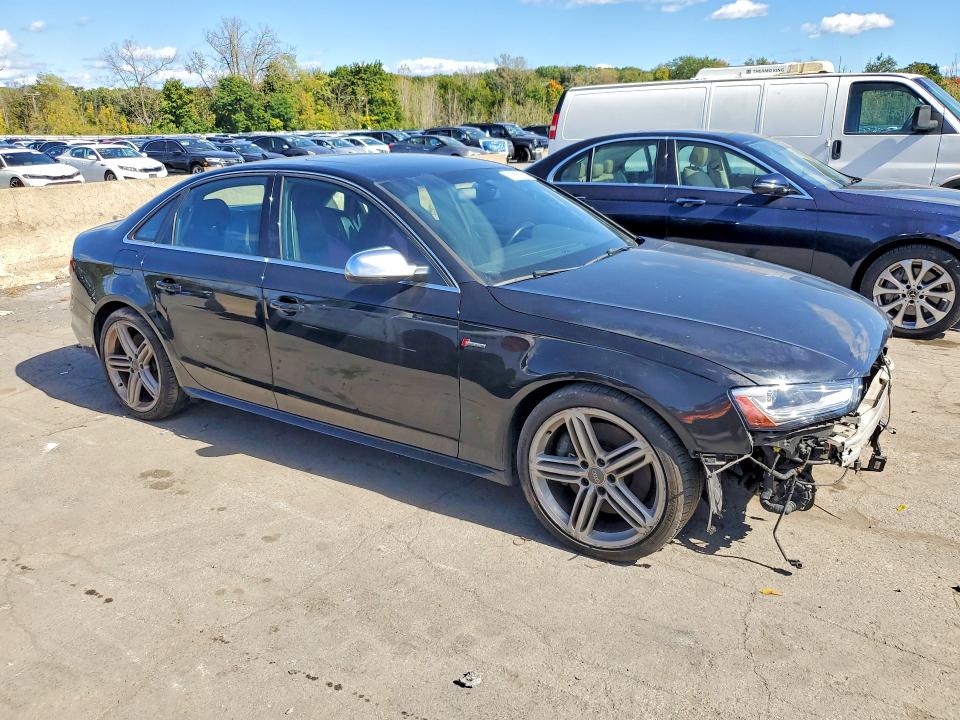 Продажа на аукционе авто 2014 Audi S4, vin: WAUBGAFL4EA012498, номер лота: 71770296