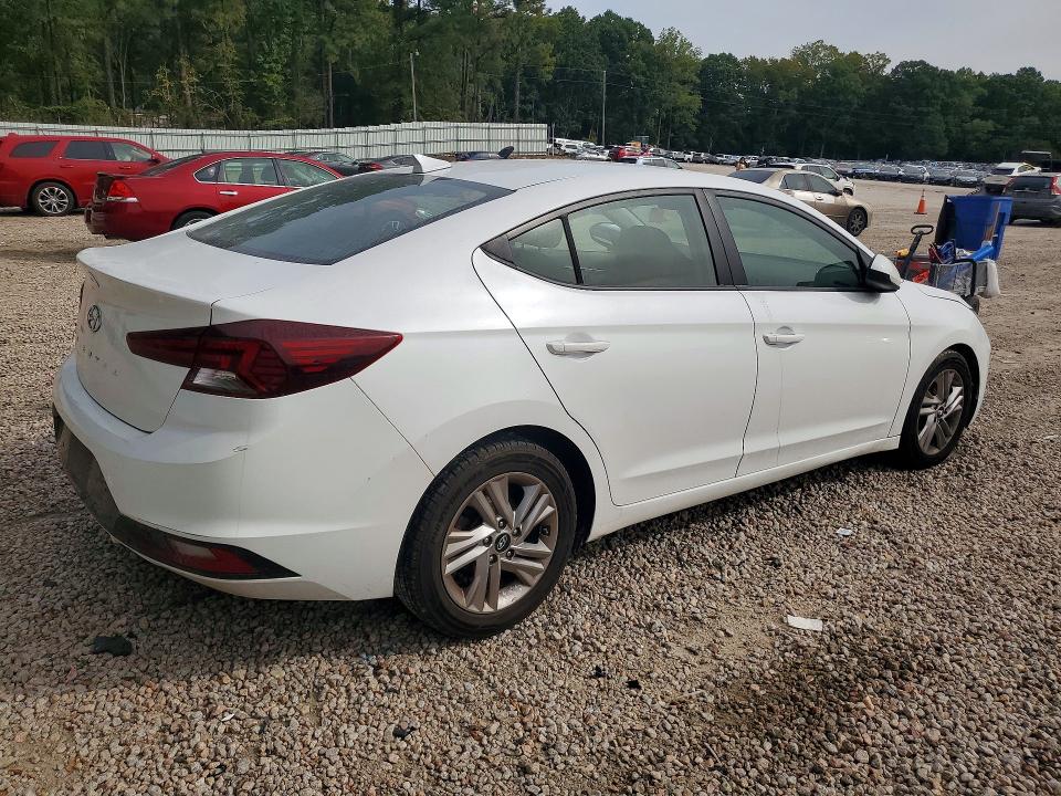 2020 Hyundai Elantra მანქანა იყიდება აუქციონზე, vin: 5NPD84LF2LH557498, აუქციონის ნომერი: 71871756
