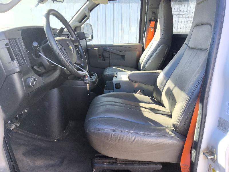 70786916 :رقم المزاد ، 1GCWGAFP4J1189375 vin ، 2018 Chevrolet Express G2500 مزاد بيع