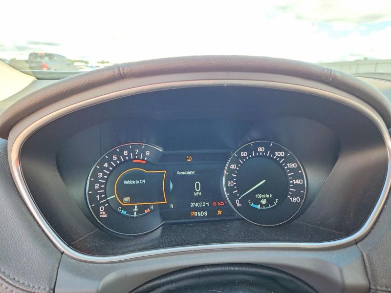 71332356 :رقم المزاد ، 2LMPJ6KR2HBL28427 vin ، 2017 Lincoln Mkx مزاد بيع
