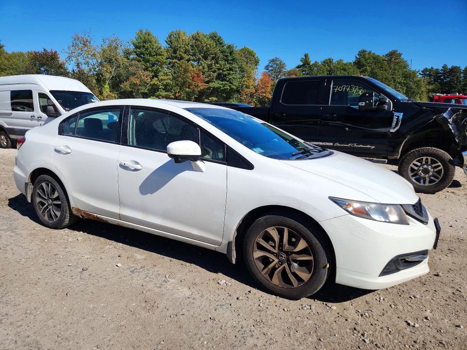 Продажа на аукционе авто 2015 Honda Civic, vin: 19XFB2F81FE291718, номер лота: 71832466