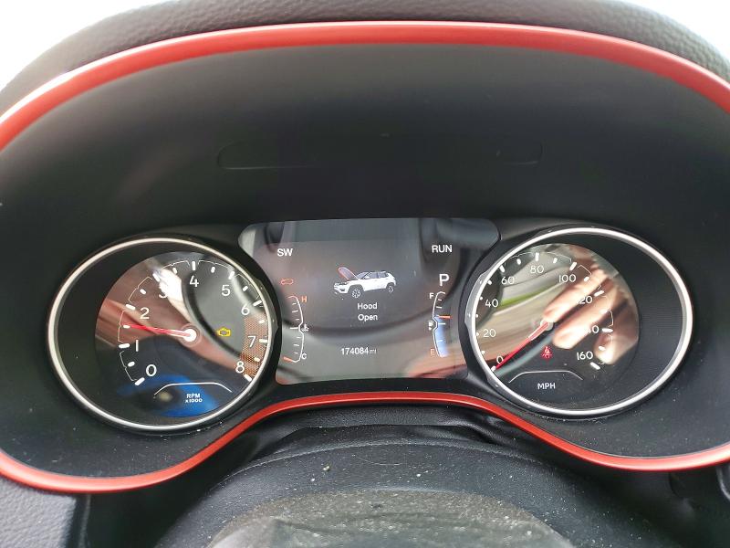 71302186 :رقم المزاد ، 3C4NJDDB2HT659590 vin ، 2017 Jeep Compass مزاد بيع