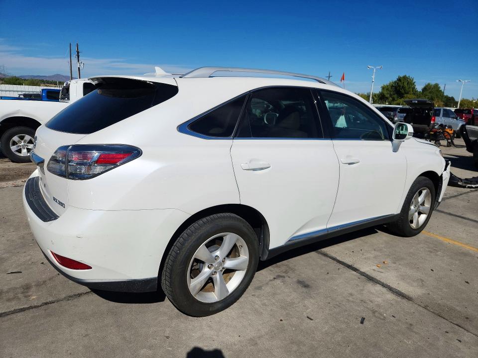 70890836 :رقم المزاد ، 2T2BK1BA7CC147727 vin ، 2012 Lexus Rx مزاد بيع