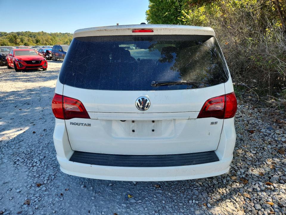 Aukcja sprzedaży 2010 Volkswagen Routan, vin: 2V4RW3D12AR294640, numer aukcji: 72490676