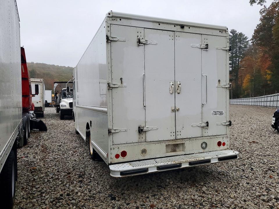 Продаж на аукціоні авто 2016 Freightliner Chassis, vin: 4UZAC2DV5GCHX0599, номер лоту: 73577566