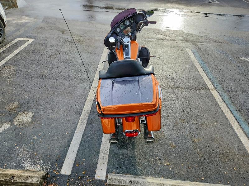 2015 Harley-davidson Flhtcu მანქანა იყიდება აუქციონზე, vin: 1HD1FCM14FB674218, აუქციონის ნომერი: 70669416