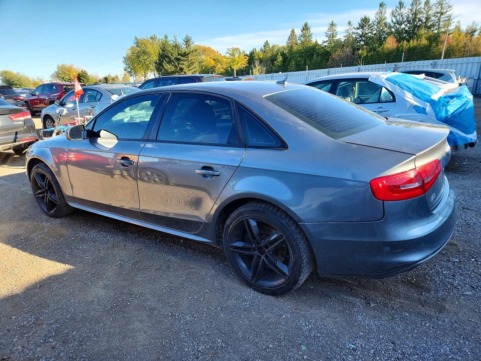 Продажа на аукционе авто 2015 Audi A4, vin: WAUBFCFL9FN028270, номер лота: 71990776