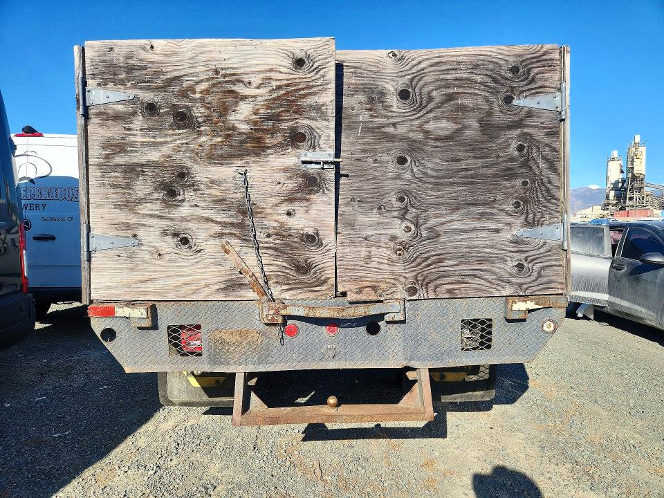 71628646 :رقم المزاد ، 2FDJF37G0NCB00523 vin ، 1992 Ford F350 مزاد بيع