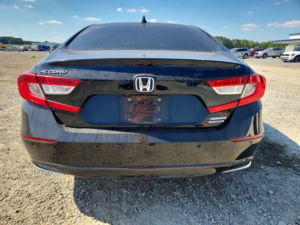 2022 Honda Accord მანქანა იყიდება აუქციონზე, vin: 1HGCV3F97NA007682, აუქციონის ნომერი: 71221876