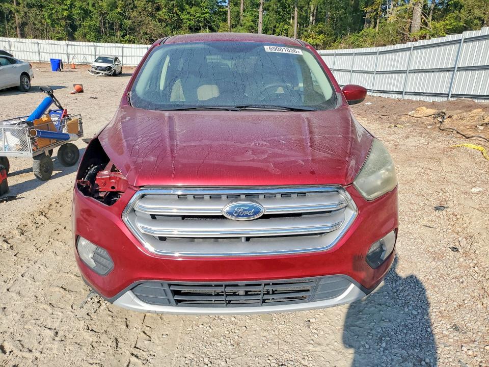 Продаж на аукціоні авто 2017 Ford Escape, vin: 1FMCU0GD6HUD24192, номер лоту: 69001036