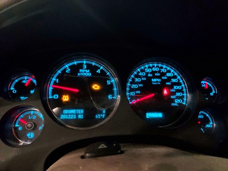 71025536 :رقم المزاد ، 1GNSKKE74DR283032 vin ، 2013 Chevrolet Suburban مزاد بيع