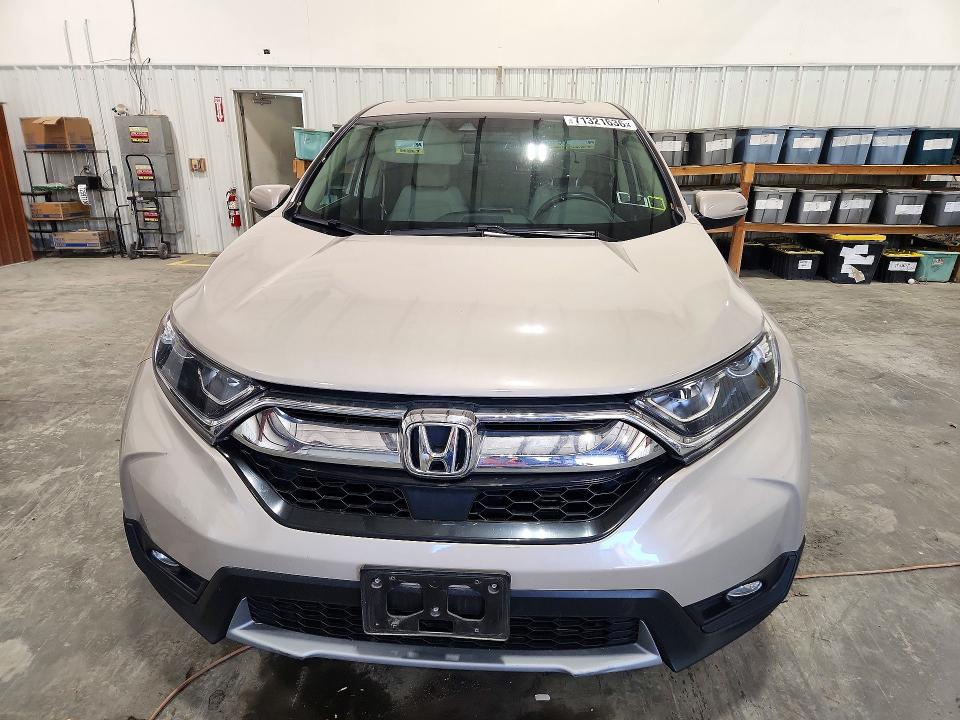 71321636 :رقم المزاد ، 5J6RW2H88JL025671 vin ، 2018 Honda Cr-v مزاد بيع