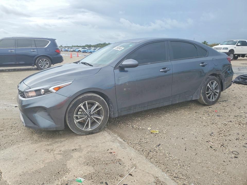 Продаж на аукціоні авто 2023 Kia Forte, vin: 3KPF24AD9PE581156, номер лоту: 70890946