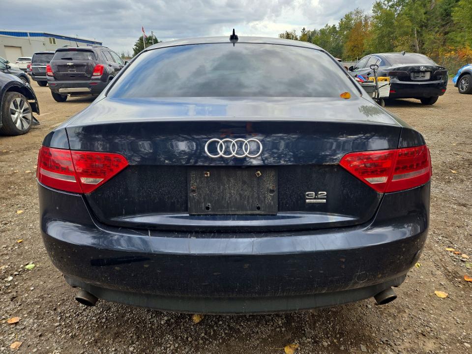 70218866 :رقم المزاد ، WAUCKBFR6AA017984 vin ، 2010 Audi A5 مزاد بيع