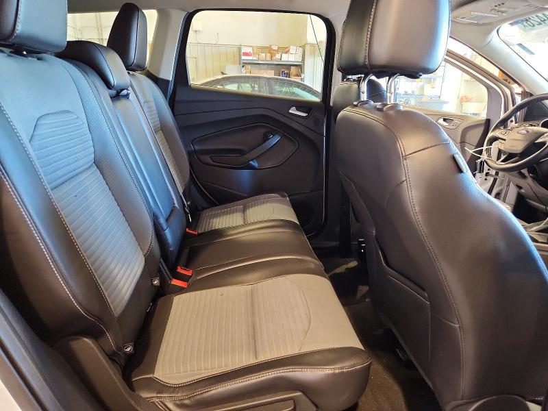 2017 Ford Escape მანქანა იყიდება აუქციონზე, vin: 1FMCU0JD3HUA03963, აუქციონის ნომერი: 71854426