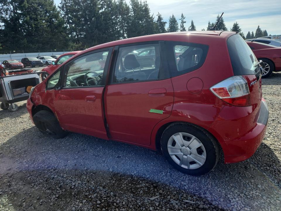 Продажа на аукционе авто 2013 Honda Fit, vin: JHMGE8H31DC024971, номер лота: 70728296
