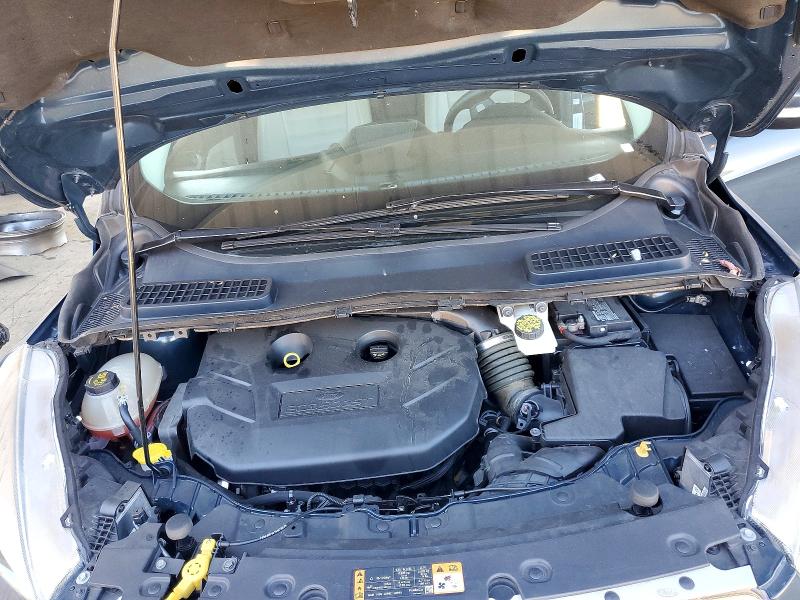 2019 Ford Escape მანქანა იყიდება აუქციონზე, vin: 1FMCU0J96KUB82972, აუქციონის ნომერი: 71668336