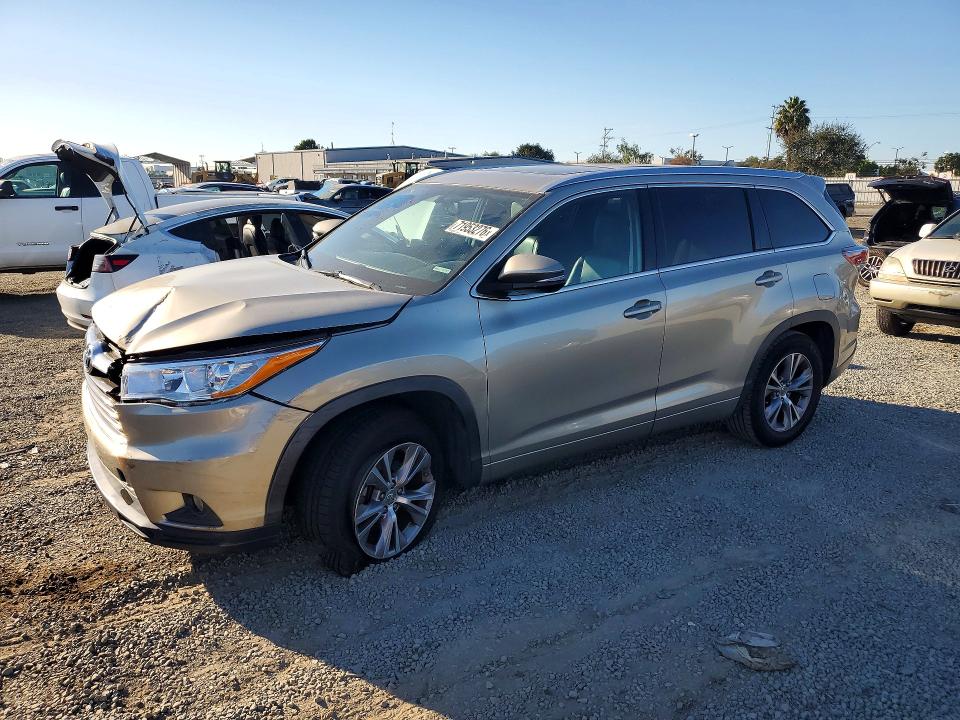 2014 Toyota Highlander მანქანა იყიდება აუქციონზე, vin: 5TDKKRFH1ES036014, აუქციონის ნომერი: 71953276