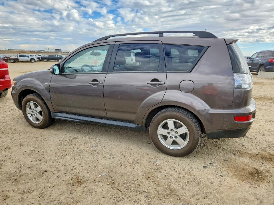2011 Mitsubishi Outlander მანქანა იყიდება აუქციონზე, vin: JA4JT3AX5BU607915, აუქციონის ნომერი: 71593956