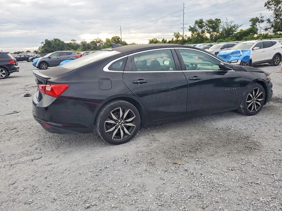 71255636 :رقم المزاد ، 1G1ZE5ST5HF226405 vin ، 2017 Chevrolet Malibu مزاد بيع