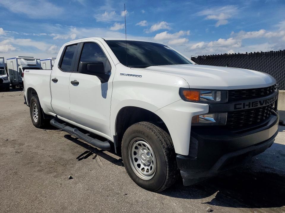 72378336 :رقم المزاد ، 1GCRYAEH3LZ131976 vin ، 2020 Chevrolet Silverado مزاد بيع