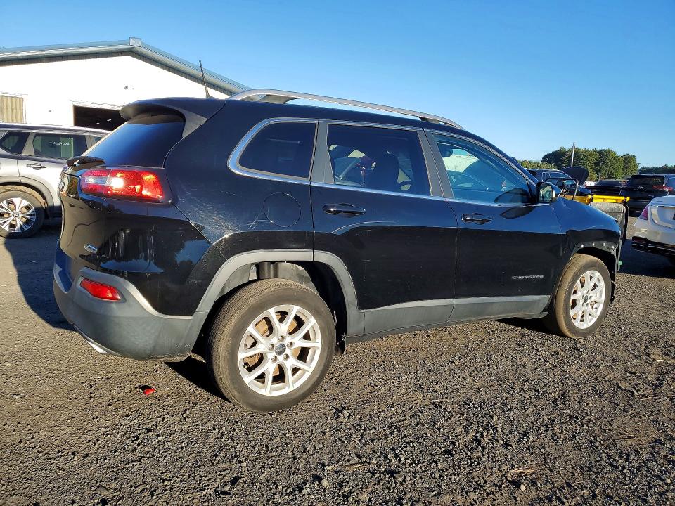 2017 Jeep Cherokee მანქანა იყიდება აუქციონზე, vin: 1C4PJLCS2HD221484, აუქციონის ნომერი: 71941016