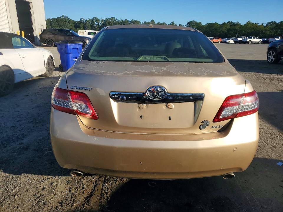 2011 Toyota Camry მანქანა იყიდება აუქციონზე, vin: 4T1BK3EK2BU119674, აუქციონის ნომერი: 72211016