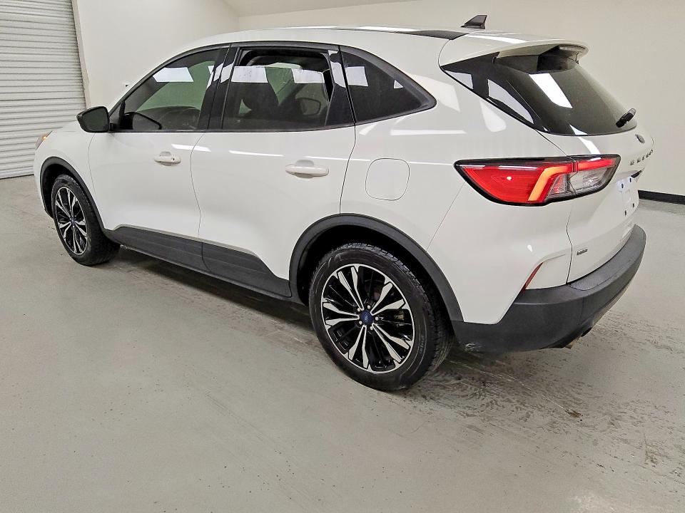 71147656 :رقم المزاد ، 1FMCU0G60NUB66655 vin ، 2022 Ford Escape مزاد بيع