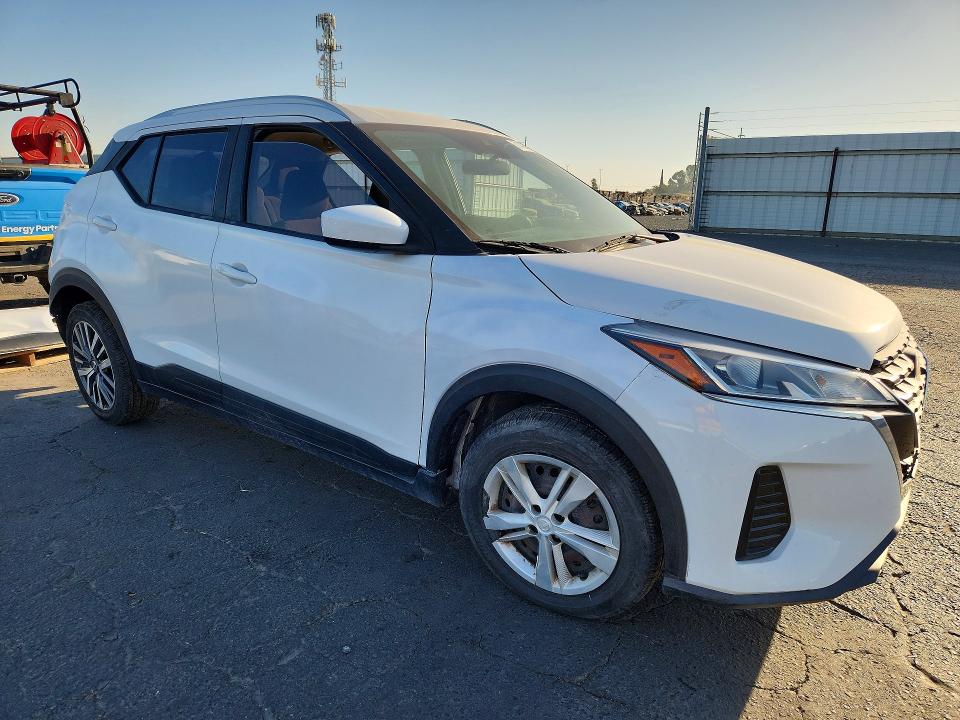 Продажа на аукционе авто 2021 Nissan Kicks, vin: 3N1CP5CV5ML470095, номер лота: 71433976