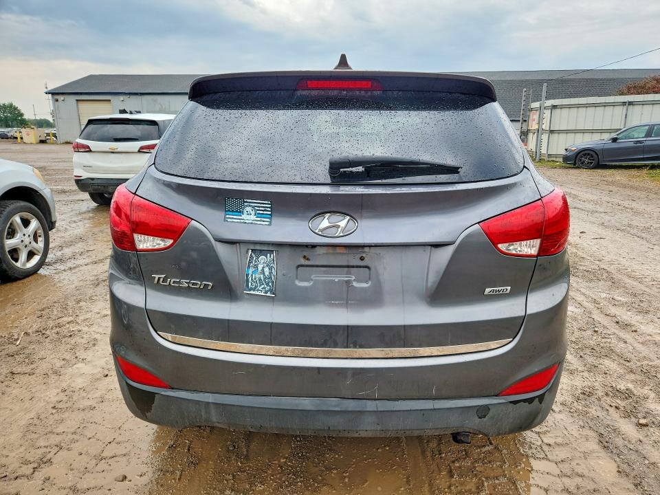 2015 Hyundai Tucson მანქანა იყიდება აუქციონზე, vin: KM8JTCAF4FU976411, აუქციონის ნომერი: 71011506