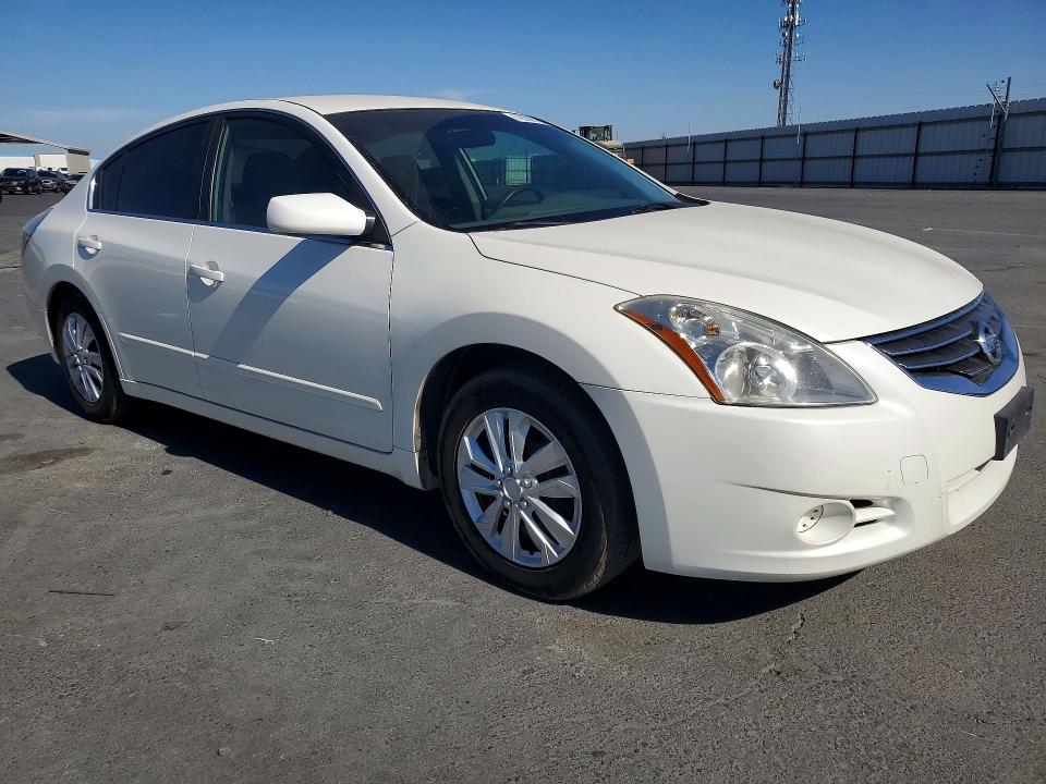 2011 Nissan Altima მანქანა იყიდება აუქციონზე, vin: 1N4AL2AP1BN504765, აუქციონის ნომერი: 72380766